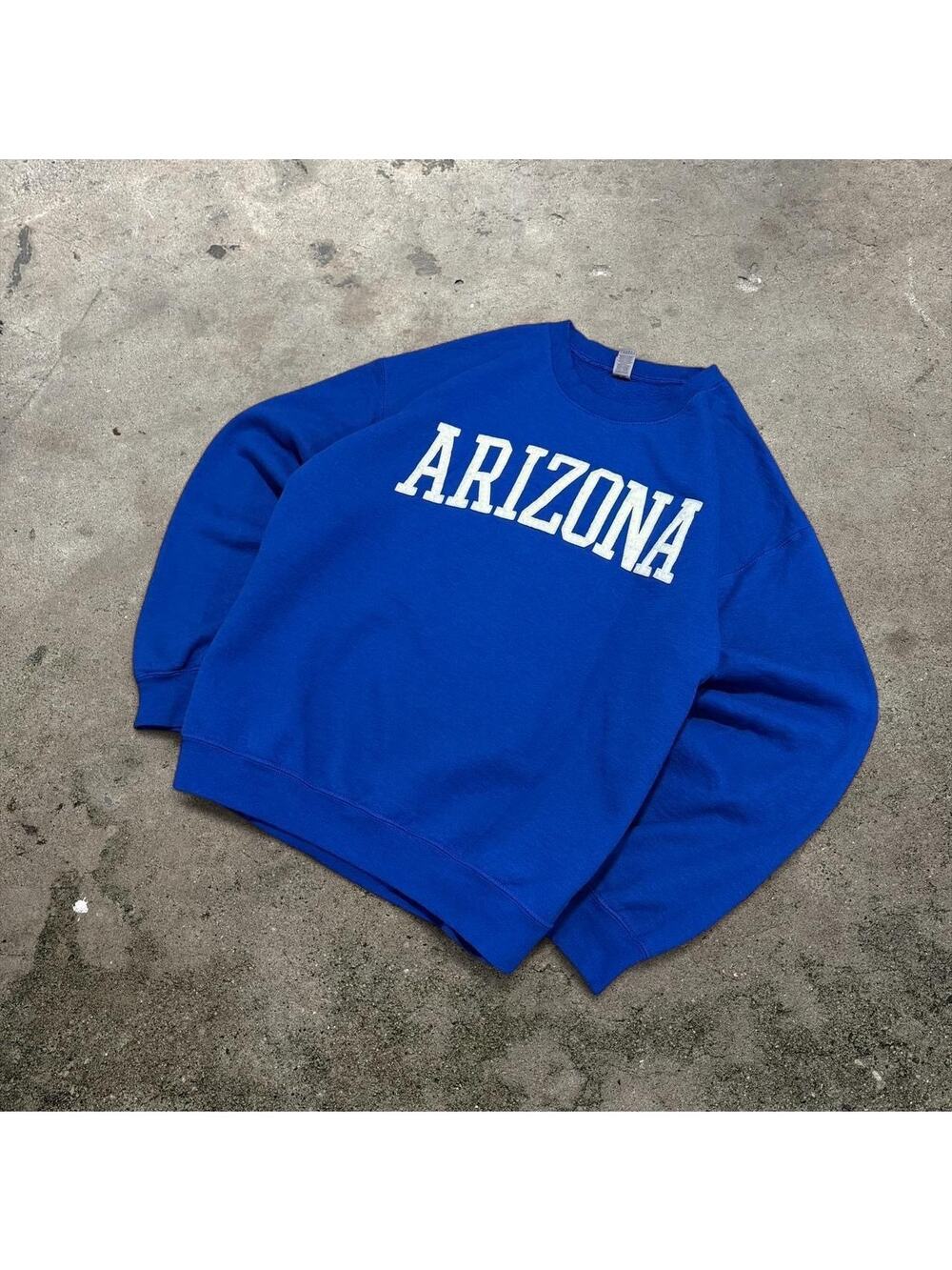 Vintage Arizona Royal Blue Crewneck Sweatshirt Large Gildan Heavy Blend Gorpcore